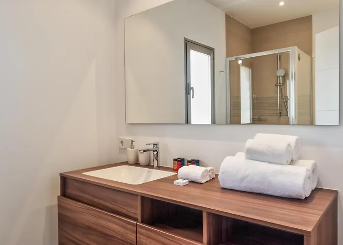 Ancor 2-4 Pool View 2b * Palm-mar