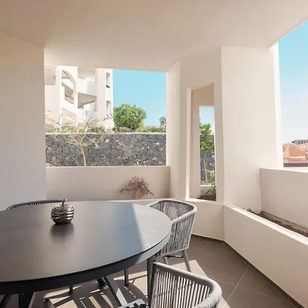 Ancor 2-4 Pool View 2b Holiday home